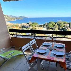  Apartment T2 In Saint-clair - Exceptional View! Rated 3